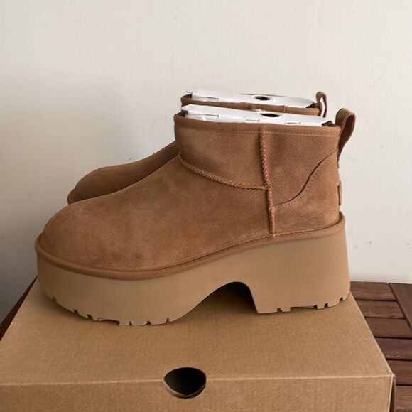 UGG Classic Ultra Mini New Heights Boots Chestnut USA Women Size 8/UK 6/EU 39 - Picture 9 of 13